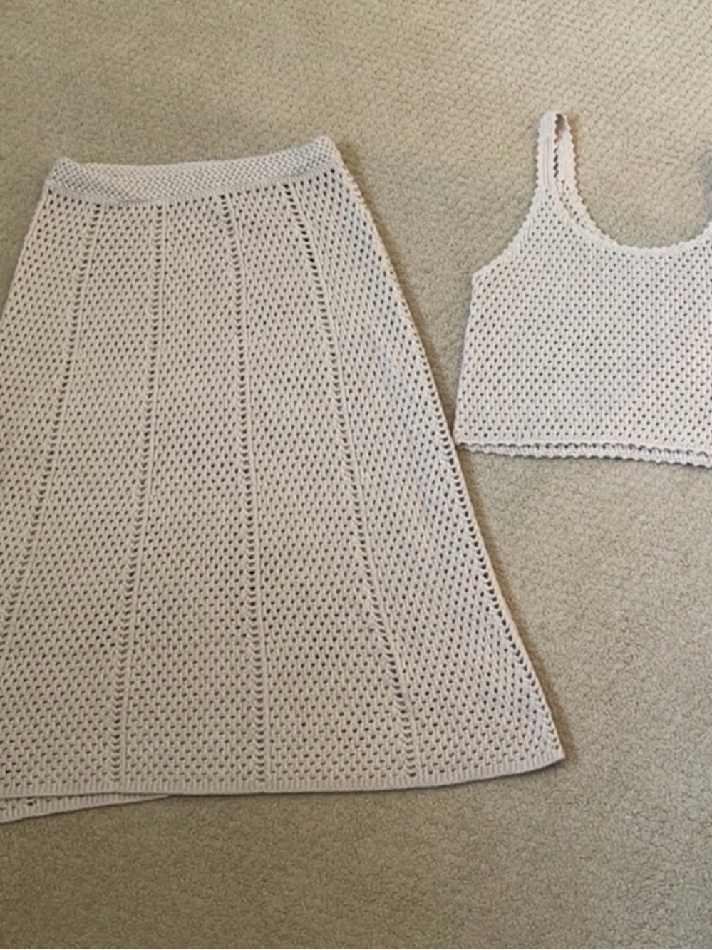 NWOT Aritzia Wilfred EVIE Beige Crochet Knit Midi Skirt